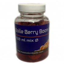 Mastodont Baits - Boilies Berry Boom v dipu 150ml mix průměrů